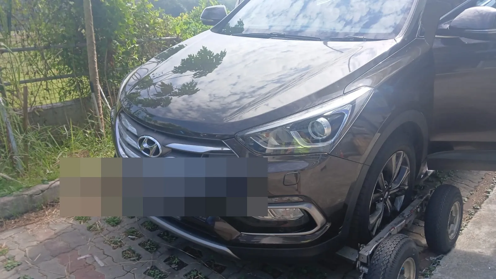 Hyundai Santa Fe at our Singapore workshop