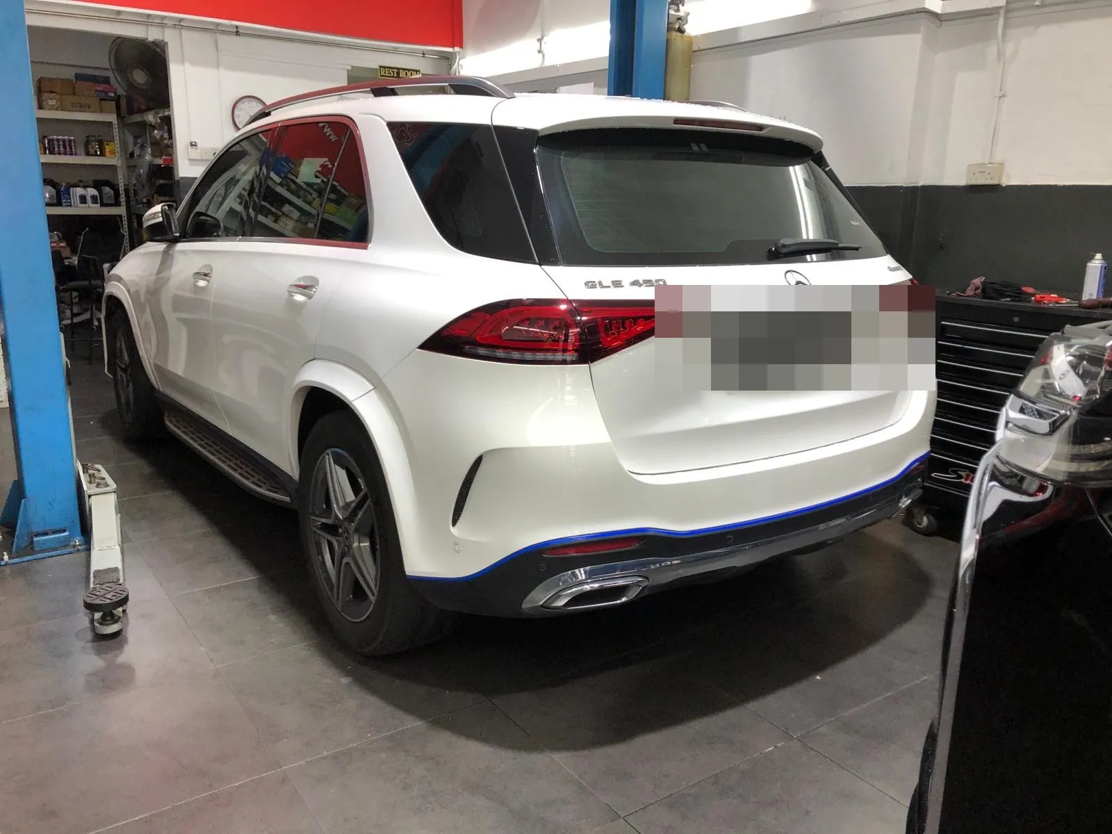 Mercedes-Benz GLE / ML handled by 1 Car Service