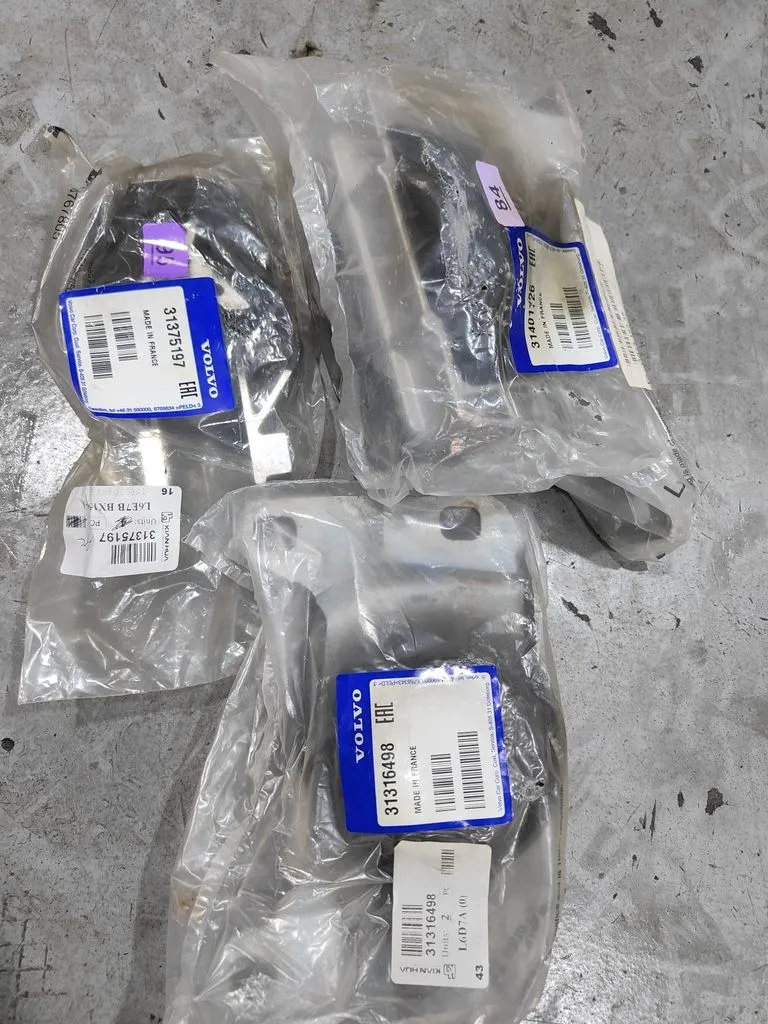 New OEM-grade Volvo V40 engine mount parts ready to fit at our Singapore workshop