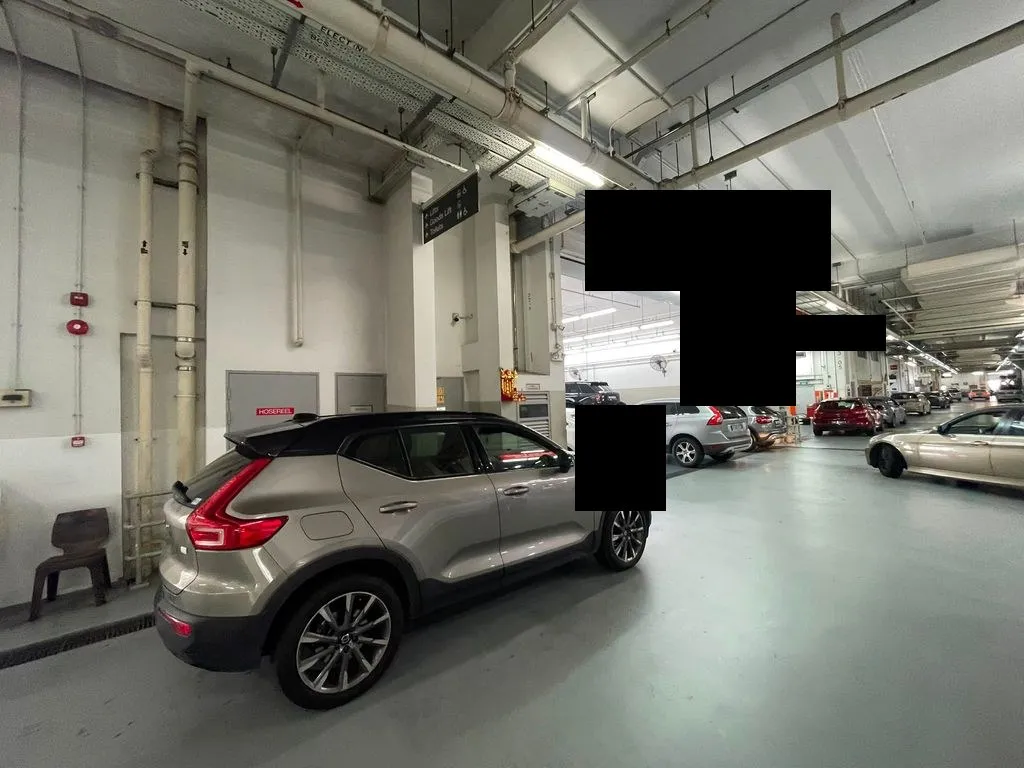Grey Volvo XC40 in for a major service and brake replacement at our Singapore workshop