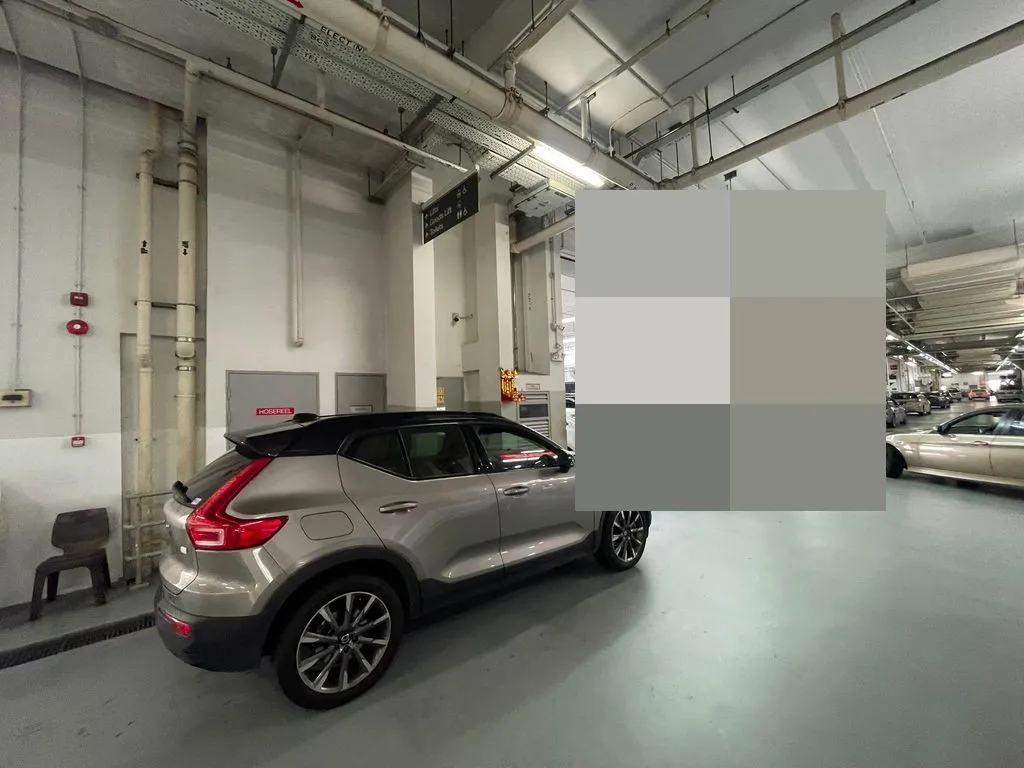 Grey Volvo XC40 in for a major service and brake replacement at our Singapore workshop