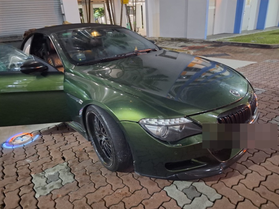 BMW 6 Series convertible at night