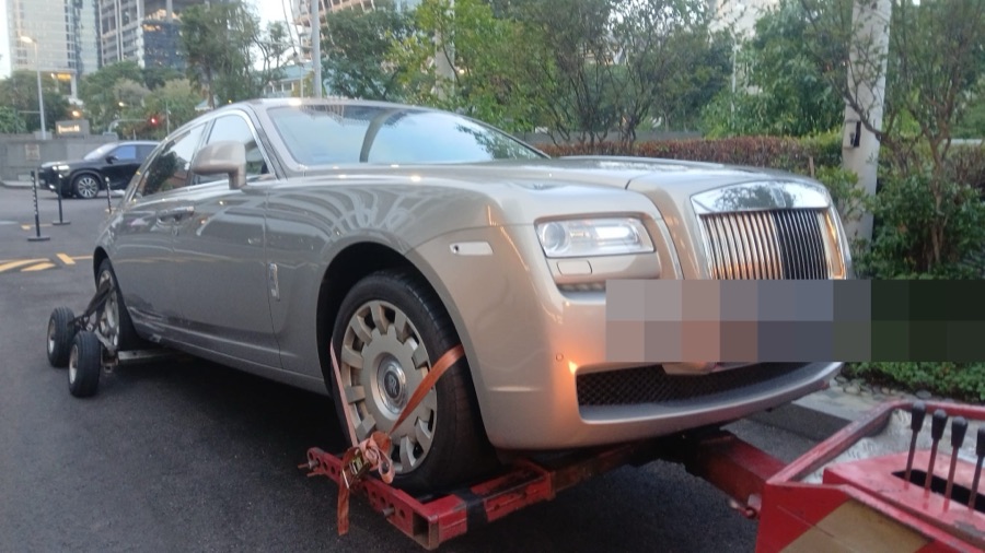 Rolls-Royce Ghost being transported for servicing at our Singapore workshop.