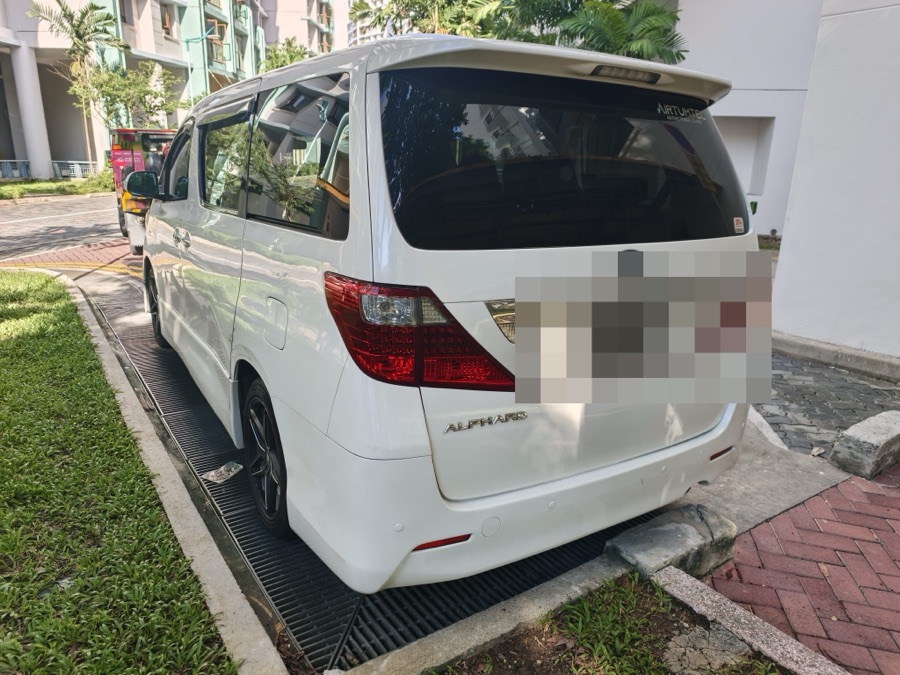 Toyota Alphard handled by 1 Car Service