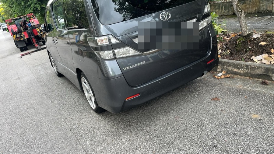Toyota Vellfire serviced at our Singapore workshop