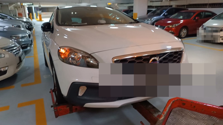 Volvo V40 handled by 1 Car Service